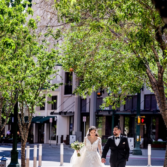 Designer Wedding Gown - Picture 4 of 5